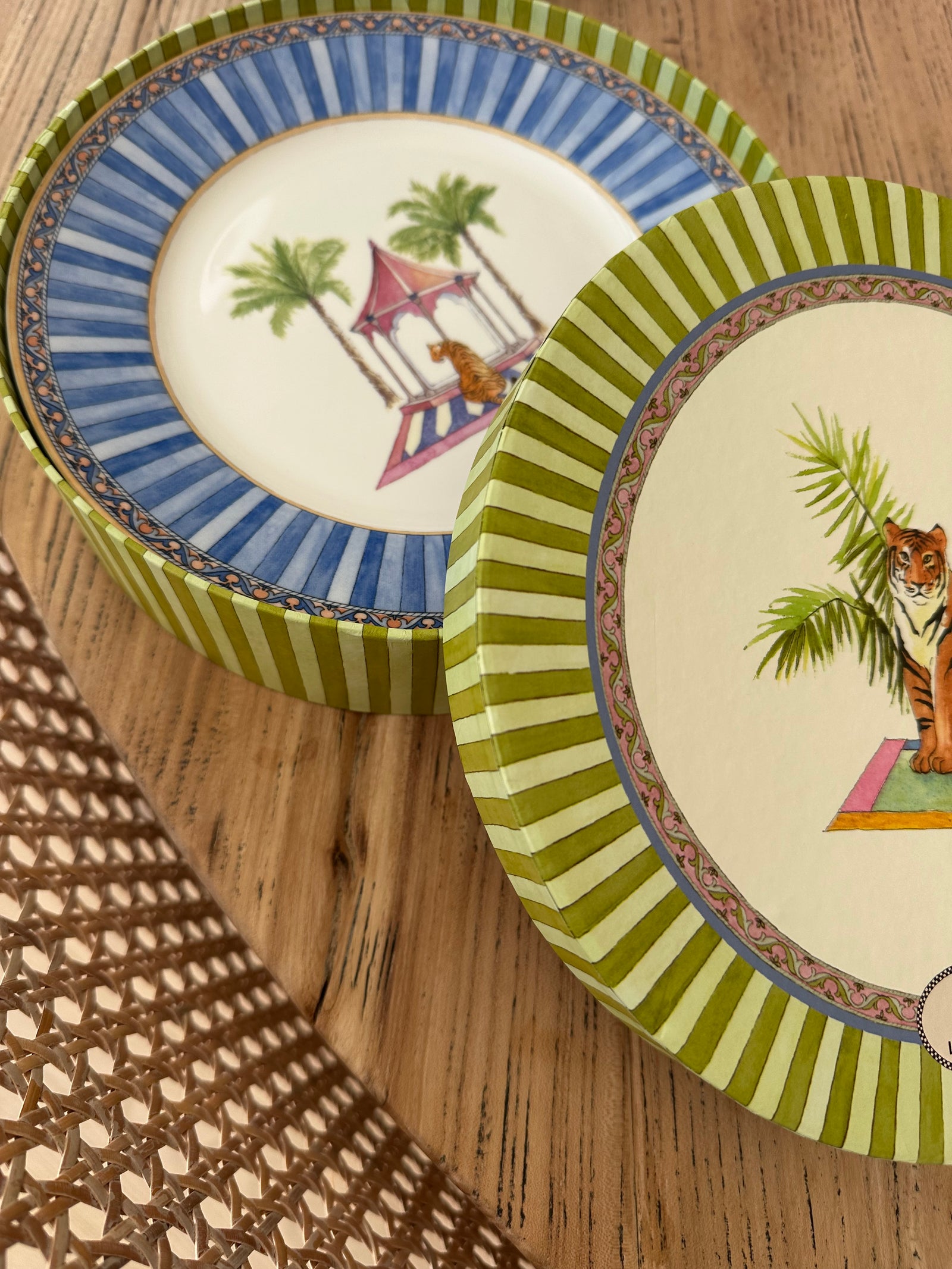 Lisa Corti ~ Dessert Plate Set of 4 ~ Sariska Assorted – Avenue
